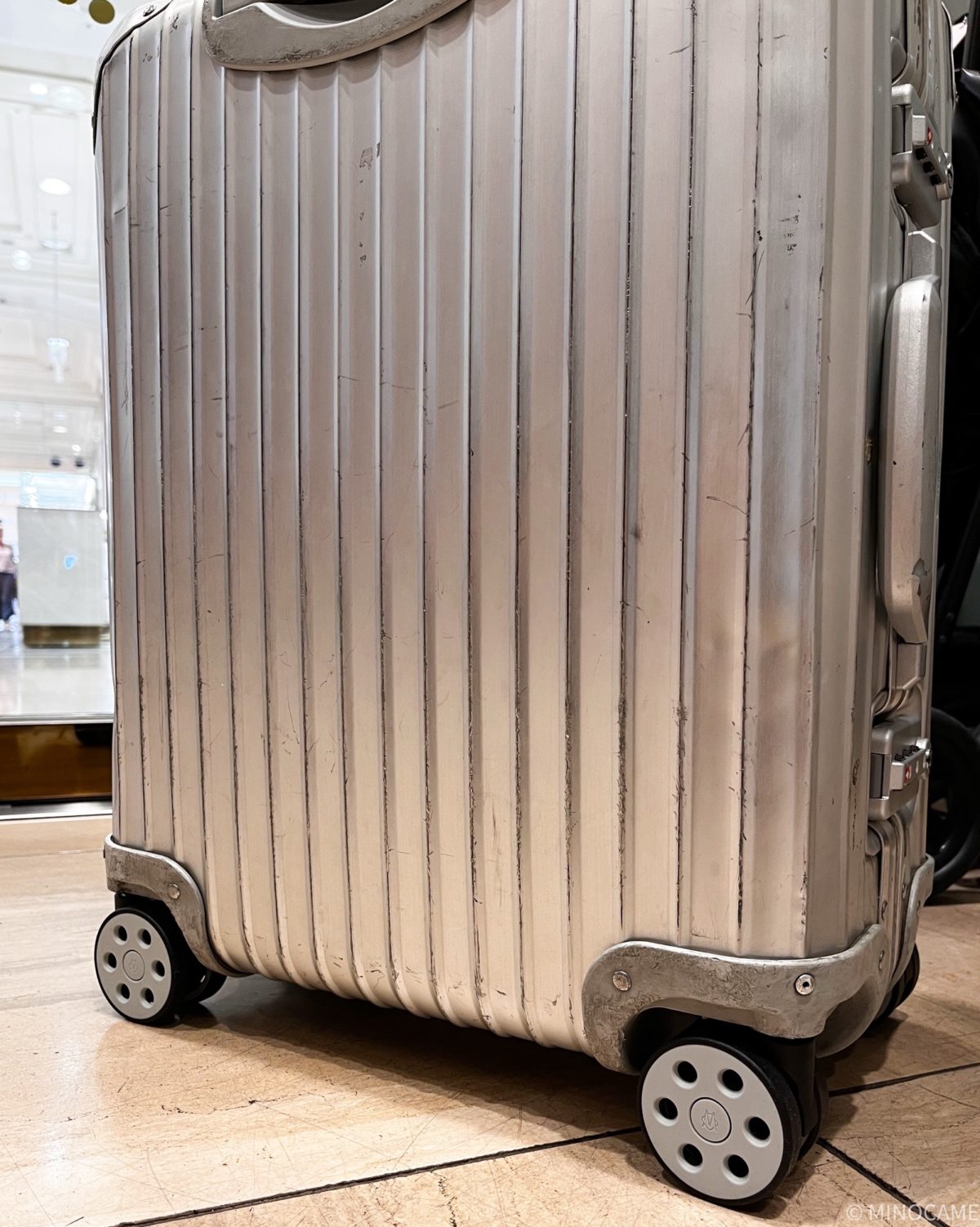 互換性がある現行モデルのホイールに交換した後