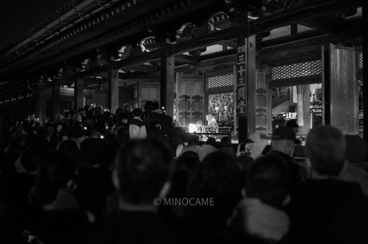 三十三間堂　夜間拝観　僧侶の声明